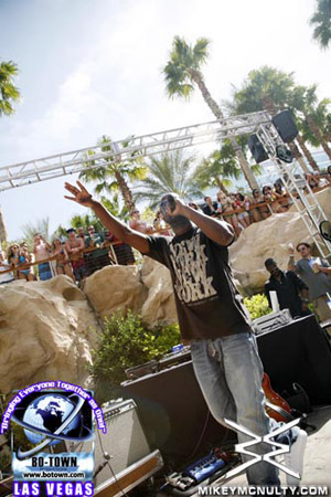 rehab_wyclef_41810_202