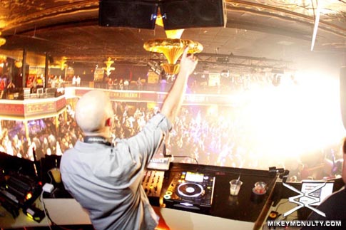 royalenightclub_boston_93010_011