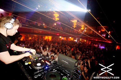 royalenightclub_boston_93010_026
