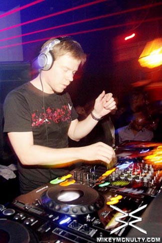 royalenightclub_boston_93010_039