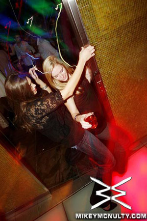 Moon_Nightclub_SatelliteBar_11210_033