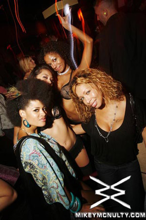Tao_Nightclub_LasVegas_91709_30