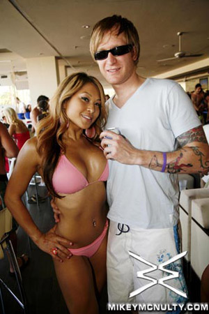 WetRepublic-PoolParty-LasVegas-Deamau5-9709_021