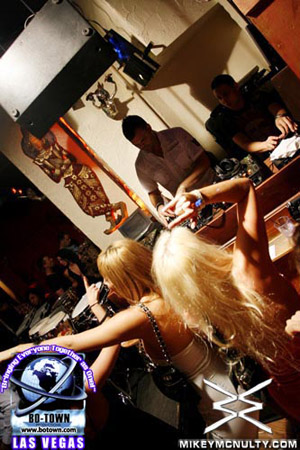 surrealmiamiunityparty_tantra_025